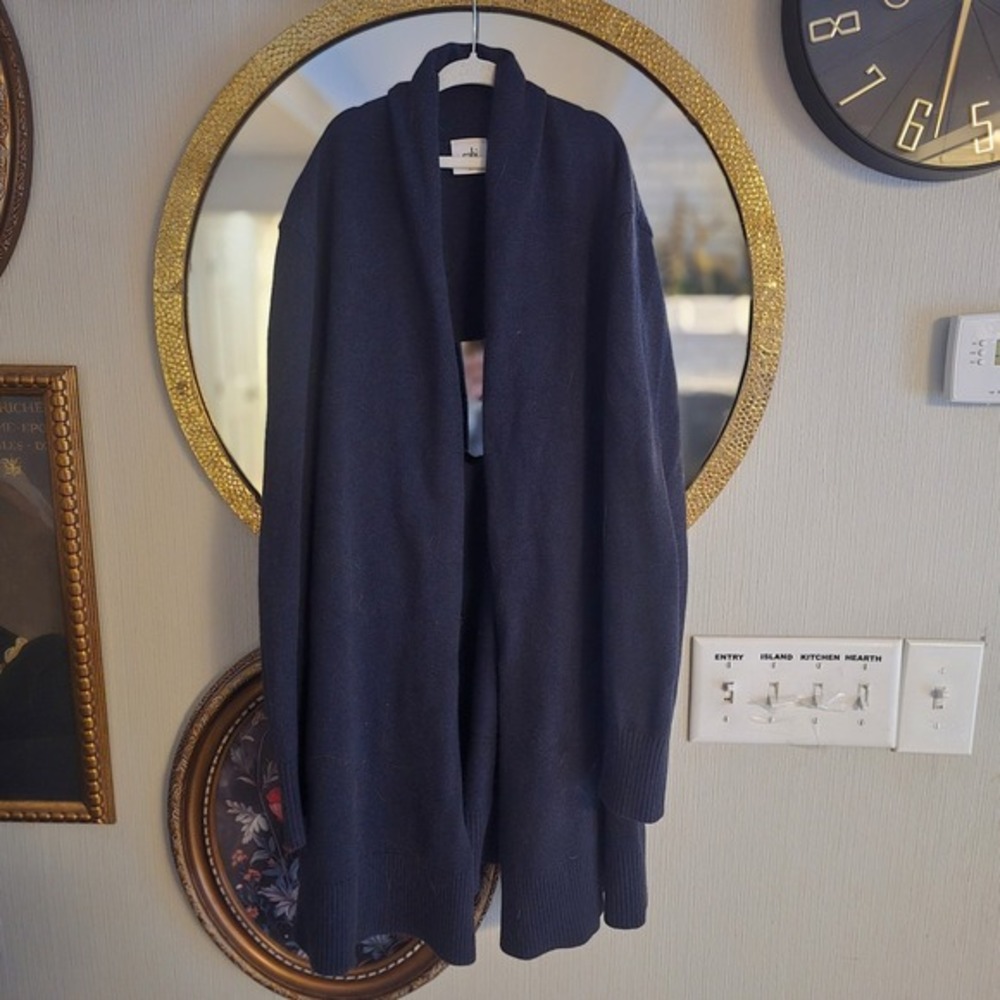 Womens medium Cabi brand‎ navy blue cardigan with open back